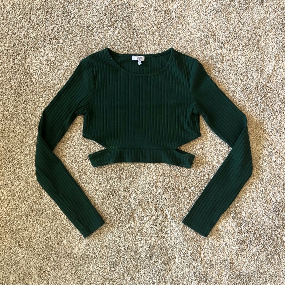 Dark green long sleeve crop top with side cut outs